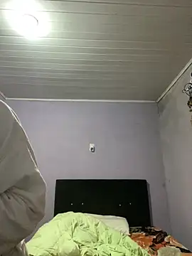 Snapshot of GuioficialBr chatting on February 10, 2026, 6:28 am GuioficialBr online show from February 10, 2026, 6:28 am