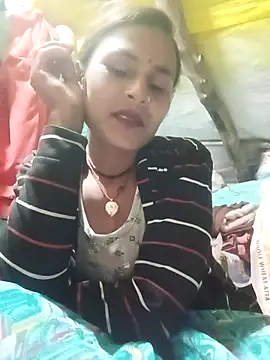 Snapshot of Cuty_priti chatting on January 17, 2026, 5:27 pm Cuty priti online show from January 17, 2026, 5:27 pm