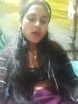 Snapshot of Cuty_priti chatting on February 24, 2026, 4:49 pm Cuty priti online show from February 24, 2026, 4:49 pm