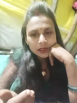 Cuty priti online show from March 18, 2026, 5:05 pm