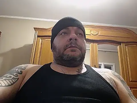 Snapshot of TomasTenerife chatting on February 20, 2026, 4:29 pm TomasTenerife online show from February 20, 2026, 4:29 pm