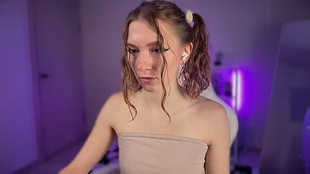 KellySunn online show from April 6, 2026, 8:15 am