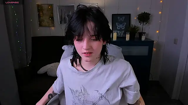 SarahShelby online show from March 11, 2026, 3:29 pm