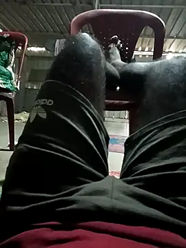 Snapshot of Tamilpaiyan07 chatting on February 19, 2026, 2:29 am Tamilpaiyan07 online show from February 19, 2026, 2:29 am