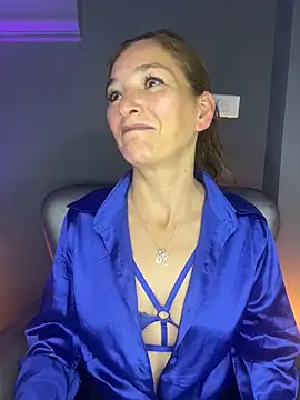 JennaMilf  online show from February 3, 2026, 7:08 pm