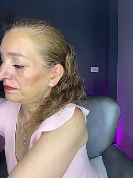 JennaMilf  online show from April 9, 2026, 6:13 pm