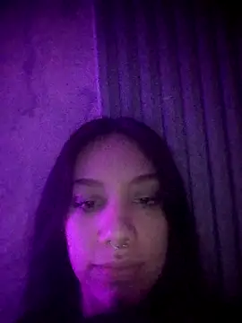 valerria 44 online show from February 12, 2026, 11:44 pm