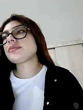 Snapshot of sweet_temari chatting on February 1, 2026, 2:10 am sweet temari online show from February 1, 2026, 2:10 am