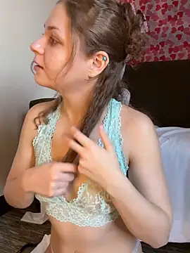 Snapshot of ourlittleesecret chatting on February 3, 2026, 7:30 pm ourlittleesecret online show from February 3, 2026, 7:30 pm