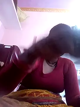 Snapshot of Rakhi_cut chatting on March 8, 2026, 7:45 am Rakhi cut online show from March 8, 2026, 7:45 am