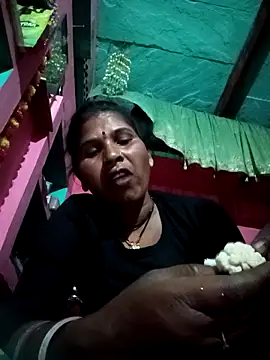 Snapshot of Rakhi_cut chatting on April 2, 2026, 3:31 pm Rakhi cut online show from April 2, 2026, 3:31 pm