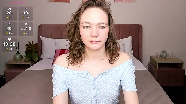 NovaEva  online show from March 13, 2026, 12:17 am