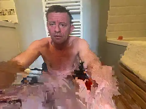 Snapshot of Rich_Hannon chatting on April 1, 2026, 12:06 pm Rich Hannon online show from April 1, 2026, 12:06 pm