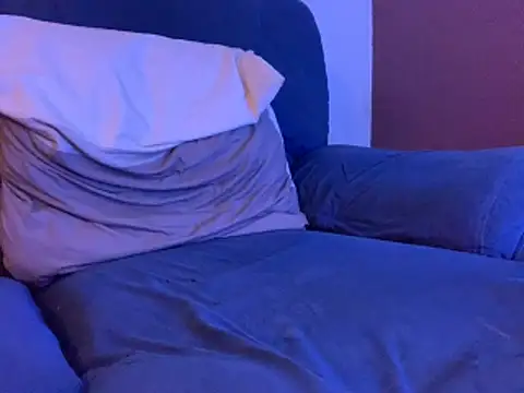 CokeinFr online show from April 26, 2026, 8:12 am