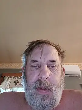 Snapshot of FragrantToe529 chatting on May 12, 2026, 2:03 pm FragrantToe529 online show from May 12, 2026, 2:03 pm
