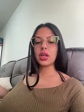 Snapshot of jujuarantes__2026 chatting on February 23, 2026, 11:51 am jujuarantes 2026 online show from February 23, 2026, 11:51 am