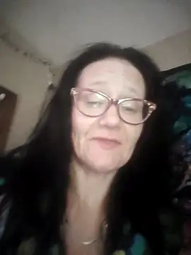 CrownedCuppa online show from April 2, 2026, 2:20 am