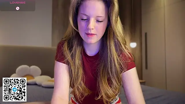 Snapshot of steffi_meoww chatting on May 3, 2026, 8:26 pm steffi meoww online show from May 3, 2026, 8:26 pm