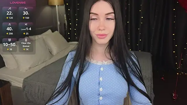 Snapshot of Chloe___Davis chatting on February 23, 2026, 12:09 am Chloe Davis online show from February 23, 2026, 12:09 am