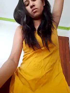 Snapshot of Muniyaislam chatting on April 5, 2026, 8:00 am Muniyaislam online show from April 5, 2026, 8:00 am