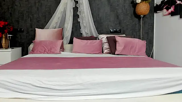 NayaNoirX online show from January 10, 2026, 7:59 pm