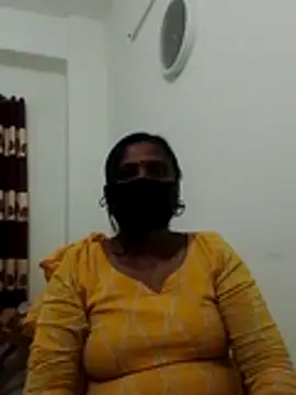 Hot Sweety02 online show from March 23, 2026, 10:14 pm