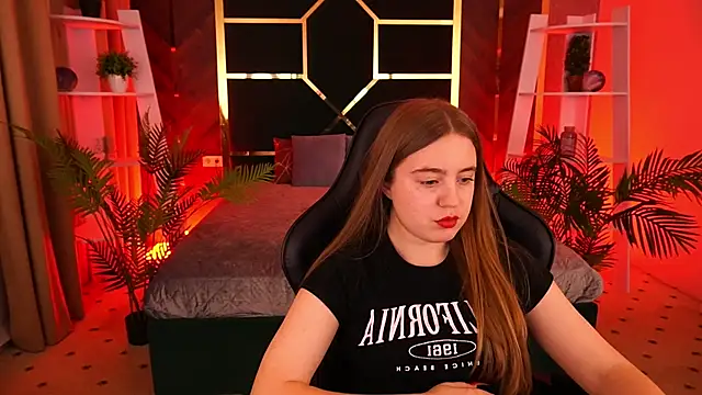 Anneexx online show from January 12, 2026, 8:25 pm