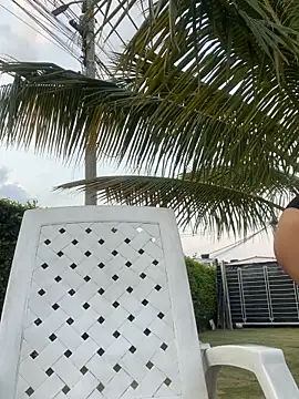 Snapshot of Isadora_ryu chatting on February 11, 2026, 10:15 pm Isadora ryu online show from February 11, 2026, 10:15 pm