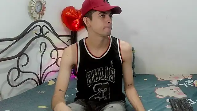 nico22love online show from February 27, 2026, 12:27 pm