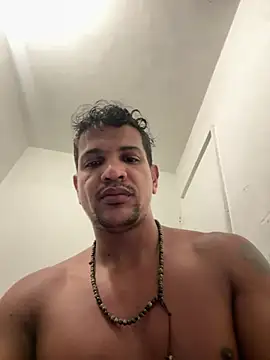 Snapshot of bigdick211292 chatting on June 22, 2026, 3:36 am bigdick211292 online show from June 22, 2026, 3:36 am