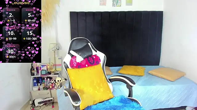 karen adamss online show from March 12, 2026, 3:23 am