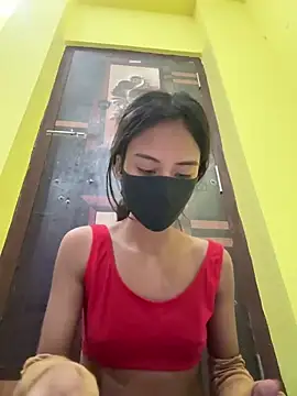 Snapshot of Beauty-pi chatting on February 8, 2026, 7:06 pm Beauty-pi online show from February 8, 2026, 7:06 pm