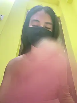 Snapshot of Beauty-pi chatting on April 15, 2026, 7:58 pm Beauty-pi online show from April 15, 2026, 7:58 pm