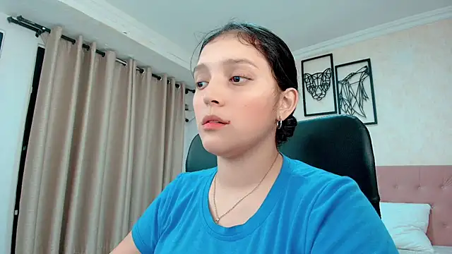 littlemolly walcott online show from March 6, 2026, 1:13 am