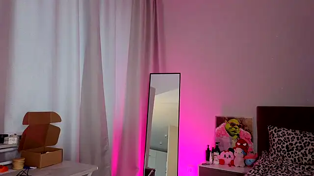 ChrissBerry online show from March 15, 2026, 3:34 am