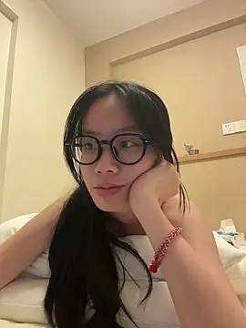 PetiteTight online show from June 24, 2026, 12:59 pm