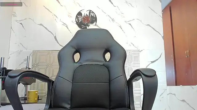 asher lux online show from March 4, 2026, 6:14 pm