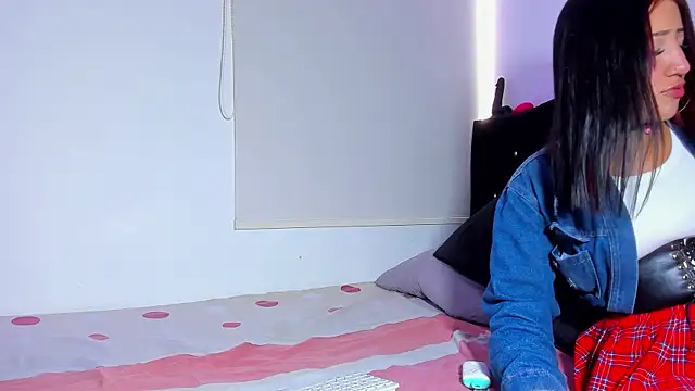 Bela and Dominicck online show from January 9, 2026, 8:43 pm