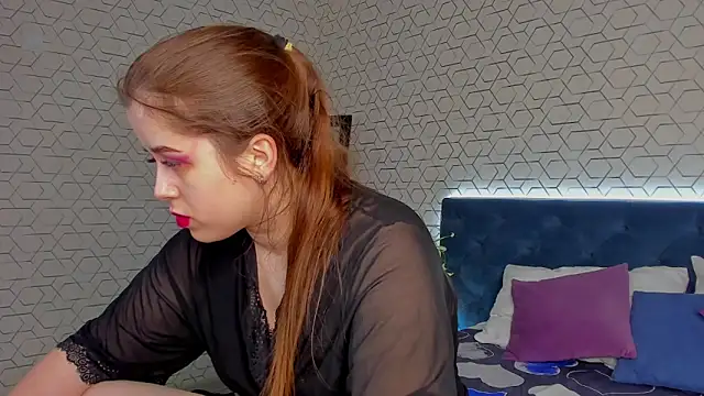 Soft Lina online show from January 8, 2026, 9:33 am