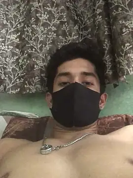 karan72819 online show from March 27, 2026, 5:46 am