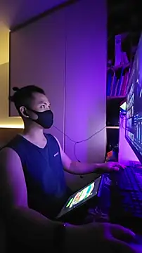 OnlyHand9x online show from April 4, 2026, 9:23 pm