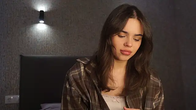 linclars online show from March 4, 2026, 1:06 pm