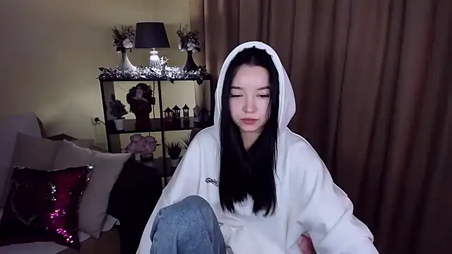 StellaGrace online show from January 10, 2026, 5:09 am