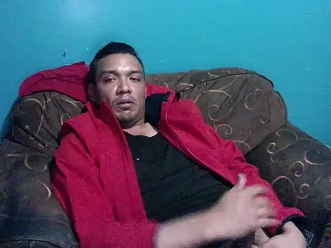 latinomoreno95 online show from March 6, 2026, 2:19 am