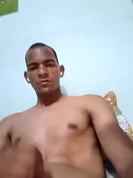 peubaianop19c online show from February 11, 2026, 10:26 pm