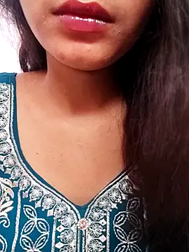 sexy jasma online show from April 18, 2026, 3:43 am