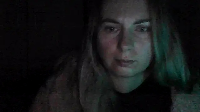 VikiLove765 online show from January 10, 2026, 2:35 am