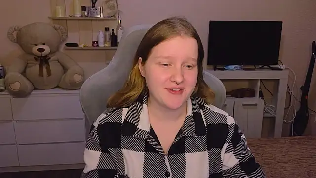 Ol1via online show from March 22, 2026, 4:54 pm