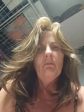 HotAzMilf online show from February 20, 2026, 11:32 am