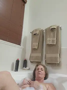 HotAzMilf online show from March 11, 2026, 6:19 am